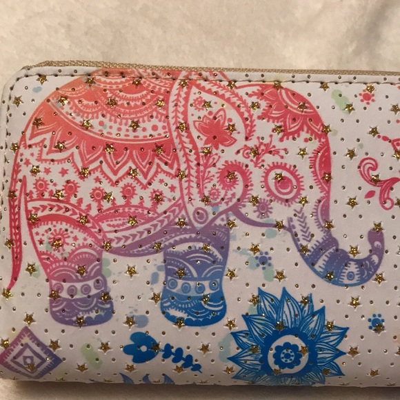 ELEPHANT WRISTLET WALLET - Picture 14 of 16